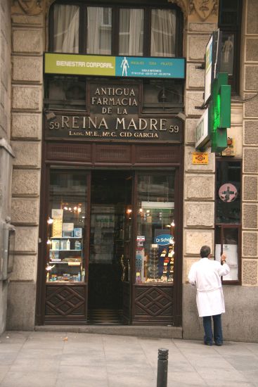 oldest shop in Bilbao Farmacia de la Reina Madre